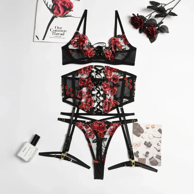 Conjunto “Hua Mei” – Elegancia floral y seducción refinada