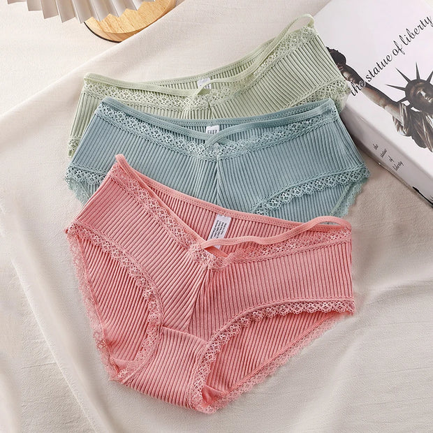 Pack de 3 shorts pequeños y ligeros “Sumi” – Comodidad, ligereza y elegancia